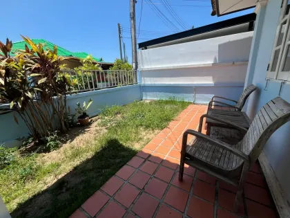 Voll möbliertes 2-Zimmer-Haus mit Pool zur Miete in Thalang