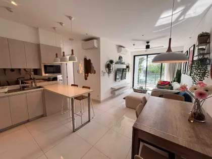 Апартаменты с 2 спальнями и 2 ванными в Cassia Residence Laguna