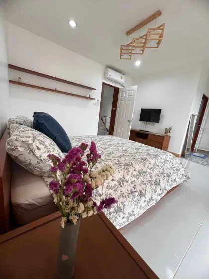 Полностью меблированный дом с 4 спальнями в аренду в Chalong Park View