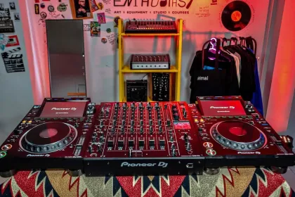 Профессиональное DJ оборудование в аренду в Таланге, Пхукет