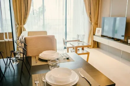 Современный однокомнатный кондоминиум в Mida Grande Resort возле пляжа Сурин