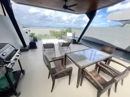 Luxus-Villa mit Meerblick und Pool zur Miete in Rawai, Phuket