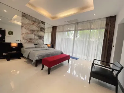 Luxus-Villa mit Meerblick und Pool zur Miete in Rawai, Phuket