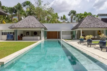 Роскошная вилла с 5 спальнями в аренду в Layan Hills Estate, Пхукет