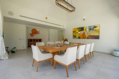 Роскошная вилла с 5 спальнями в аренду в Layan Hills Estate, Пхукет