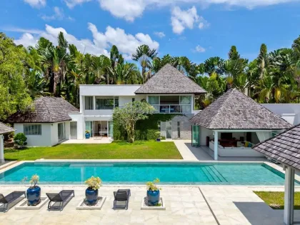 Villa de luxe exclusive de 5 chambres à louer - Domaine de Layan Hills