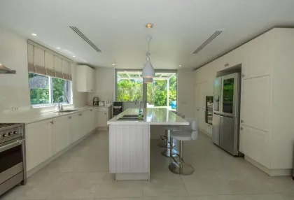 Villa de luxe exclusive de 5 chambres à louer - Domaine de Layan Hills
