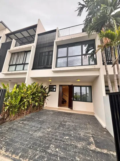 3-Zimmer-Wohnung mit 3 Bädern zur Miete in Laguna Park 1, Thalang