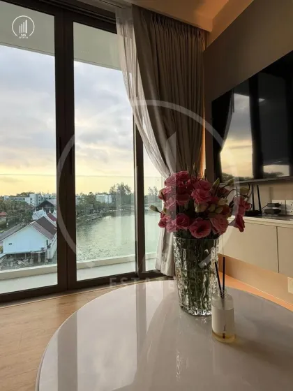 Роскошная 2-комнатная квартира с 2 ванными в The AQUA, Boat Avenue
