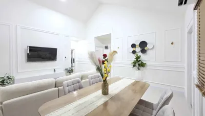 The Wish 3 Village Paklok现代3卧室别墅出租