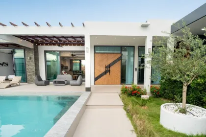 Villa de lujo con piscina nueva en Pasak, Cherng Talay