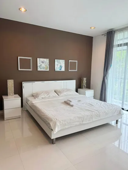 3-комнатная квартира в аренду в Kamala Regent Condominium