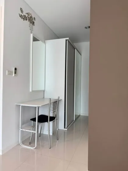 3-комнатная квартира в аренду в Kamala Regent Condominium