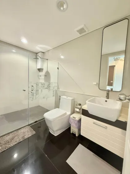 3-комнатная квартира в аренду в Kamala Regent Condominium