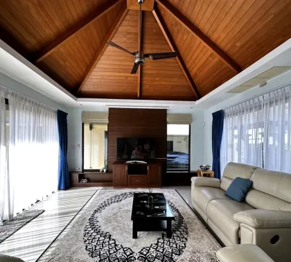 Private Pool Villa with 3 Beds & 4 Baths in Choeng Thale