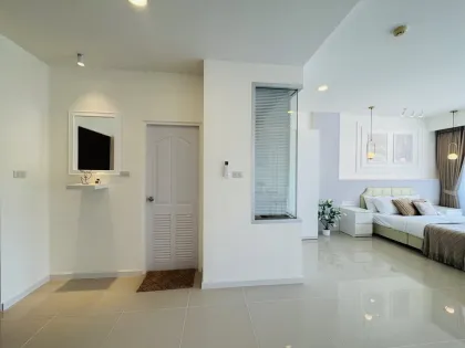 Spacious 1-Bedroom Studio Condo in Karon, Phuket