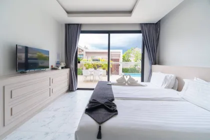 Privat-Pool-Villa mit 4 Schlafzimmern zur Miete in Cherng Talay, Phuket