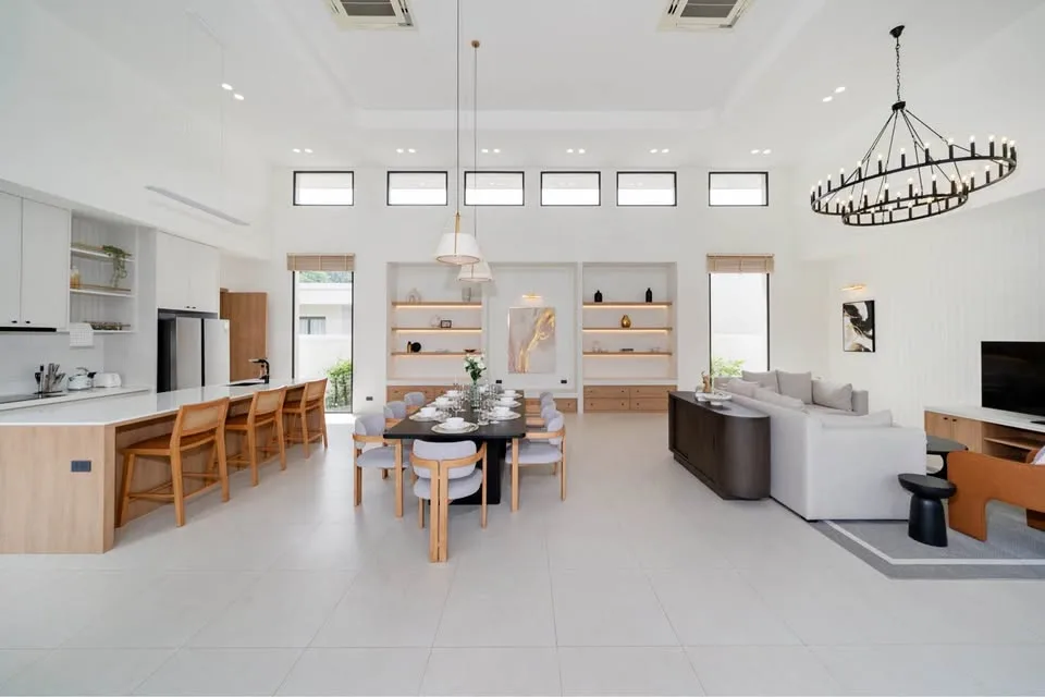 Brandneue 4-Zimmer-Villa mit Pool zur Miete in Bang Tao