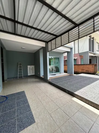 3-Zimmer-Reihenhaus mit Ausstattung zur Miete in Habitia Kohkaew, Kathu