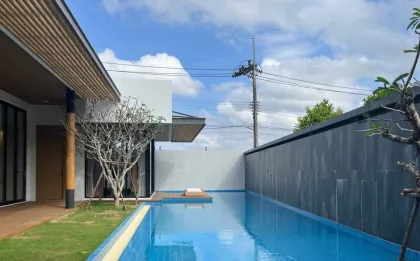 Villa Nueva de Lujo con 5 Habitaciones y Piscina en Alquiler, Bang Tao