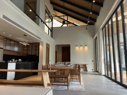 Villa Nueva de Lujo con 5 Habitaciones y Piscina en Alquiler, Bang Tao