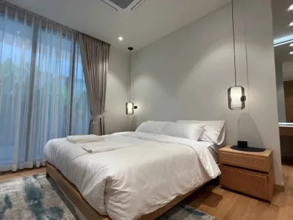 Villa Nueva de Lujo con 5 Habitaciones y Piscina en Alquiler, Bang Tao