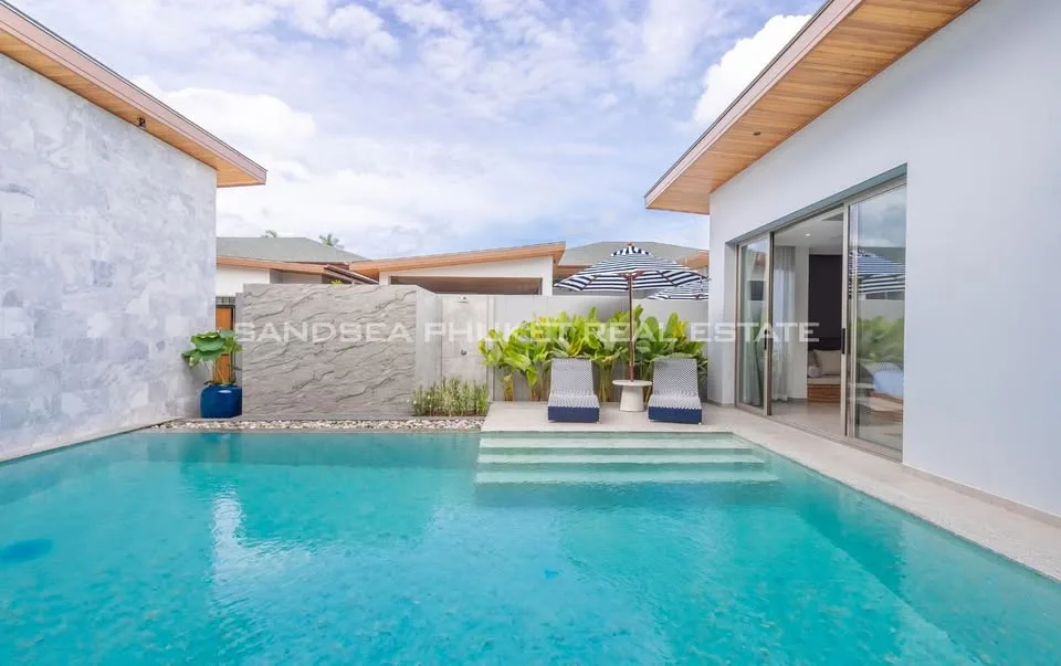 Villa de 3 habitaciones y 4 baños en alquiler en Pasak, Thalang