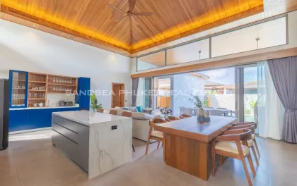 3-Bedroom, 4-Bathroom Villa for Rent in Pasak, Thalang