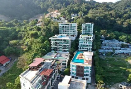 Роскошная 1-комнатная квартира с ванной в BayCliff Patong Condo