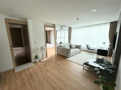 Роскошная 1-комнатная квартира с ванной в BayCliff Patong Condo
