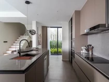 Роскошная вилла с 4 спальнями и 4 ванными в Clover Residence, Thalang