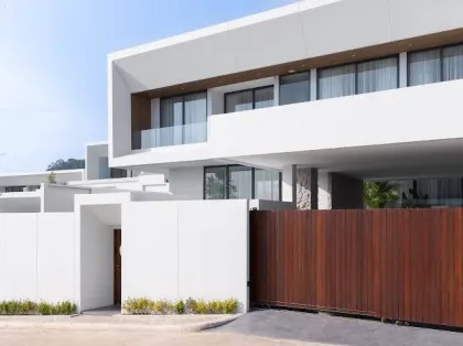 Роскошная вилла с 4 спальнями и 4 ванными в Clover Residence, Thalang