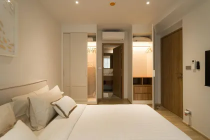 Стильная 2-комнатная квартира в Laguna Beachside Residences