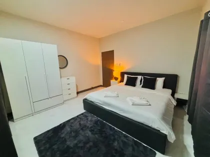 2-Zimmer-Haus mit 2 Bädern nahe Bangtao Beach zu vermieten