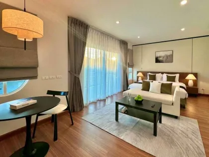 Просторная 4-комнатная квартира в Supalai Palm Spring, Таланг