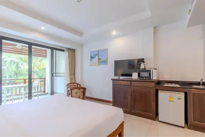1-Zimmer-Wohnung mit Pool in der Nähe vom Surin Beach