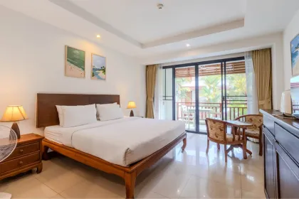 1-Zimmer-Wohnung mit Pool in der Nähe vom Surin Beach