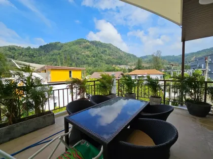 Maison de ville 3 chambres avec vue sur la montagne à louer à Kamala