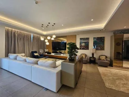 บ้านพักริมทะเลสระว่ายน้ำ 4 ห้องนอน 3 ห้องน้ำ ให้เช่า ที่ลากูน่า ภูเก็ต