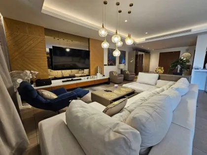 บ้านพักริมทะเลสระว่ายน้ำ 4 ห้องนอน 3 ห้องน้ำ ให้เช่า ที่ลากูน่า ภูเก็ต