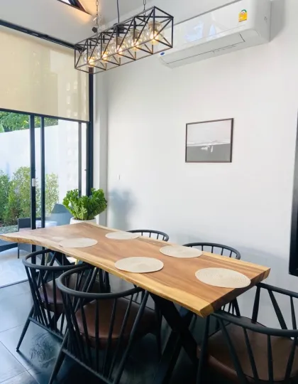 Villa privée avec piscine, 2 chambres et 2 salles de bain à Pa Khlok
