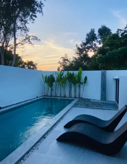 Villa privée avec piscine, 2 chambres et 2 salles de bain à Pa Khlok