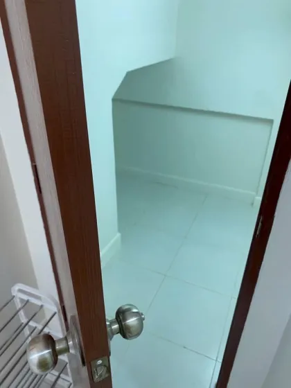 Neu renoviertes Stadthaus mit 3 Schlafzimmern und 3 Bädern in Naka, Wichit, Phuket