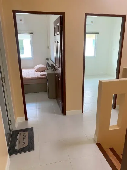 Neu renoviertes Stadthaus mit 3 Schlafzimmern und 3 Bädern in Naka, Wichit, Phuket