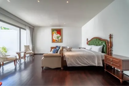 Layan 5-Bedroom, 6-Bathroom Villa for Rent