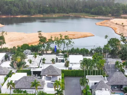 Elegante 4-Schlafzimmer-Poolvilla zur Miete in Layan, Phuket