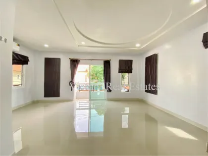 Haus mit 3 Schlafzimmern & 3 Badezimmern zur Miete in Kathu, Phuket