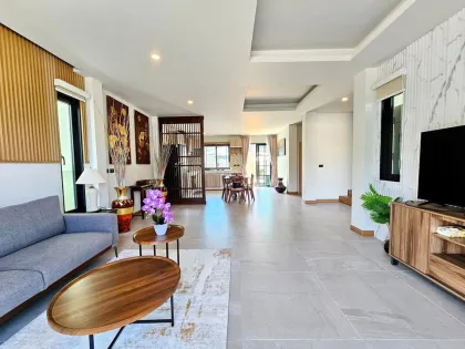 Spacious 4 Beds 5 Baths Pool Villa for Rent
