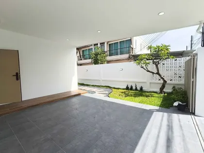 บ้านปรับปรุงใหม่ 3 ห้องนอนให้เช่าในฉลอง