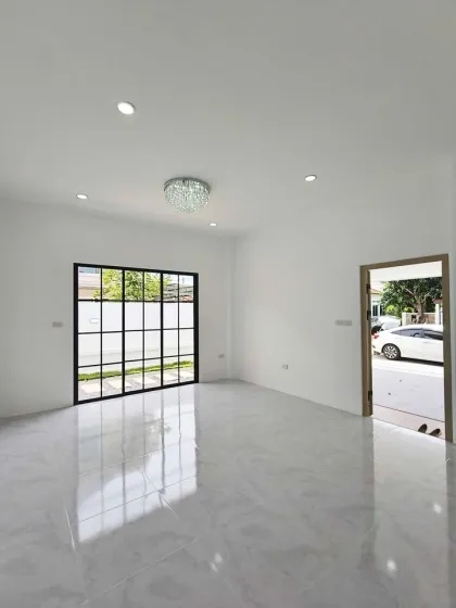 บ้านปรับปรุงใหม่ 3 ห้องนอนให้เช่าในฉลอง